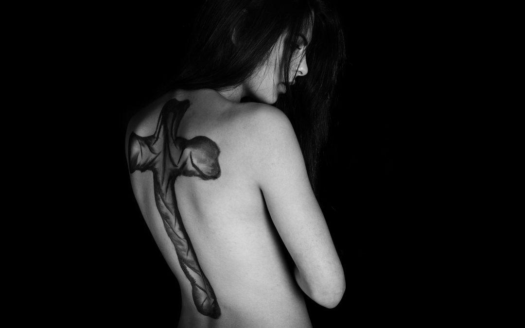 Tetování, symboly tetování, jizvení, piercing